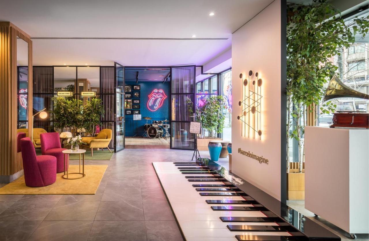 Barcelo Imagine Otel Madrid Dış mekan fotoğraf The piano keys in the lobby